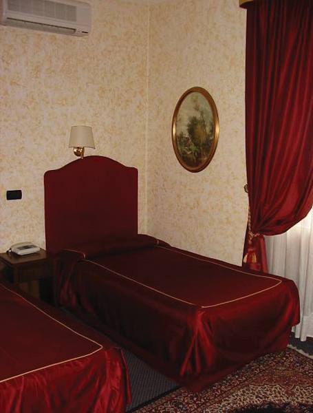 Hotel Flaminius Rome Exterior photo